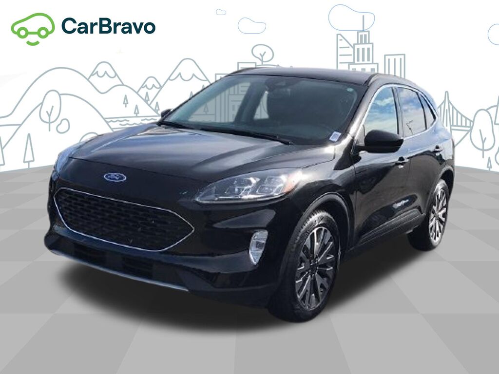 2022 Ford Escape Titanium — photo 1 of 6