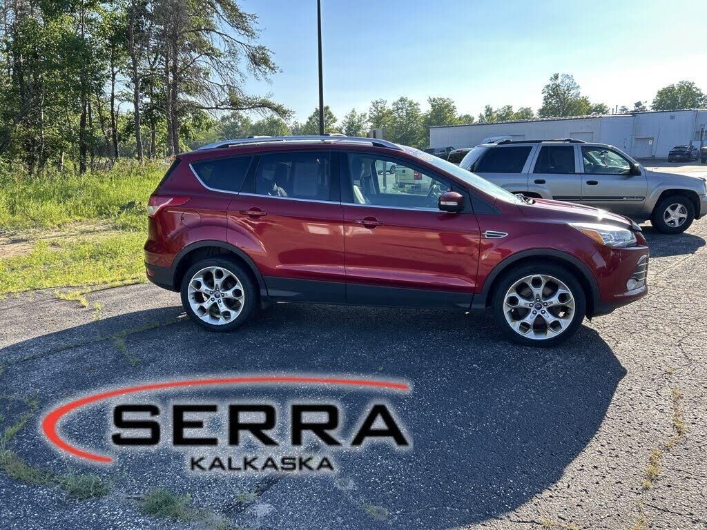 2013 Ford Escape Titanium — photo 1 of 1