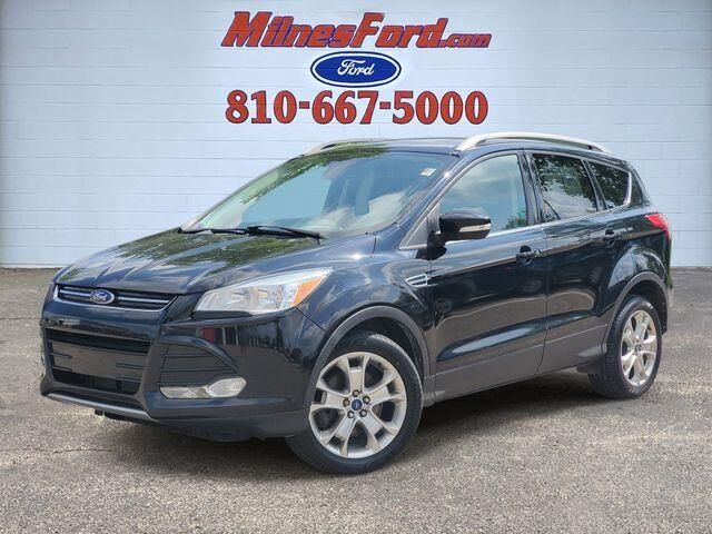 2016 Ford Escape Titanium — photo 1 of 1