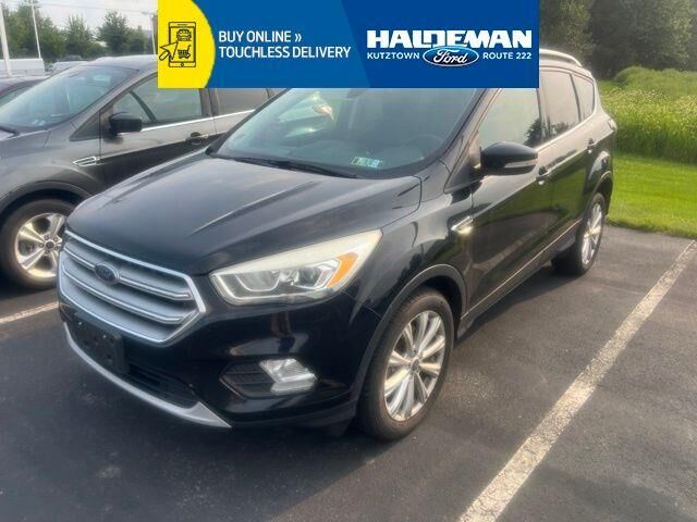 2017 Ford Escape Titanium — photo 1 of 2
