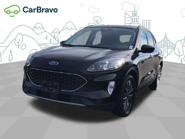2022 Ford Escape Titanium