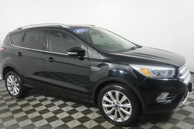2017 Ford Escape Titanium — photo 1 of 9