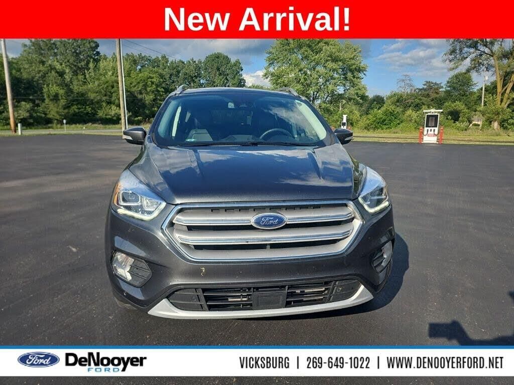 2018 Ford Escape Titanium — photo 1 of 1