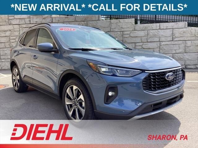 2024 Ford Escape Platinum