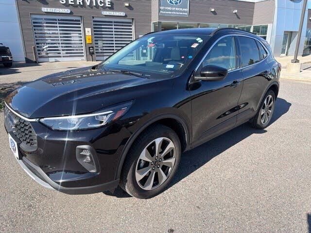 2025 Ford Escape Platinum