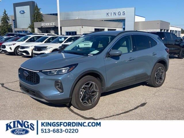 2026 Ford Escape Platinum