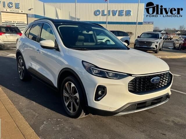 2023 Ford Escape Platinum