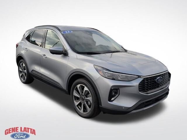 2023 Ford Escape Platinum