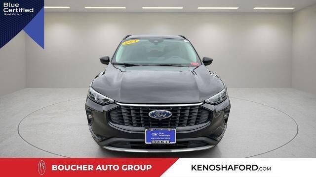 2024 Ford Escape Platinum — photo 1 of 24