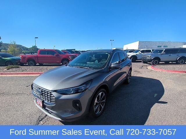 2024 Ford Escape Platinum — photo 1 of 52