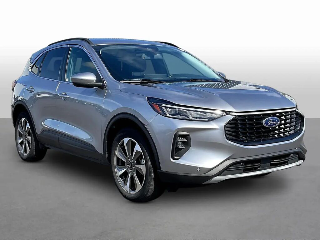 2024 Ford Escape Platinum — photo 1 of 13