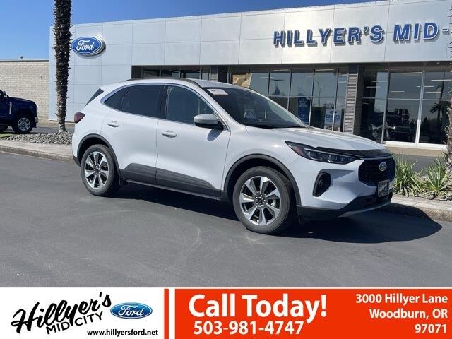 2025 Ford Escape Platinum
