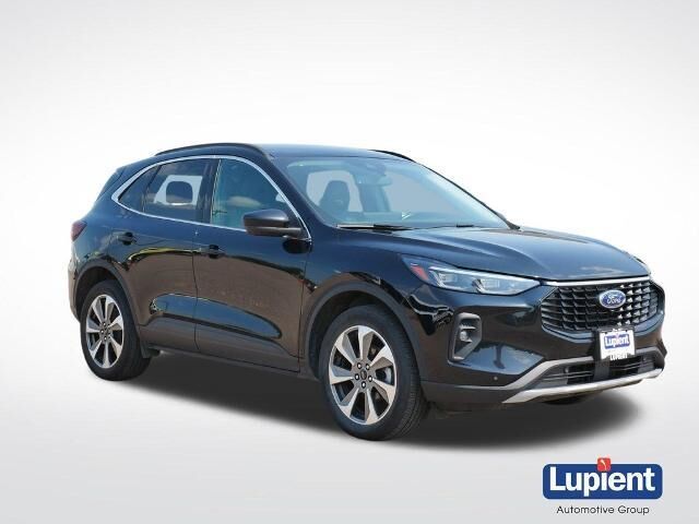 2024 Ford Escape Platinum — photo 1 of 26