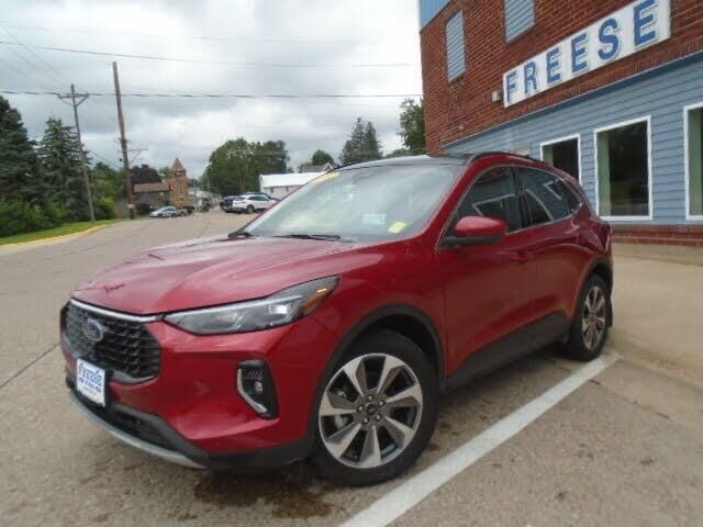 2023 Ford Escape Platinum