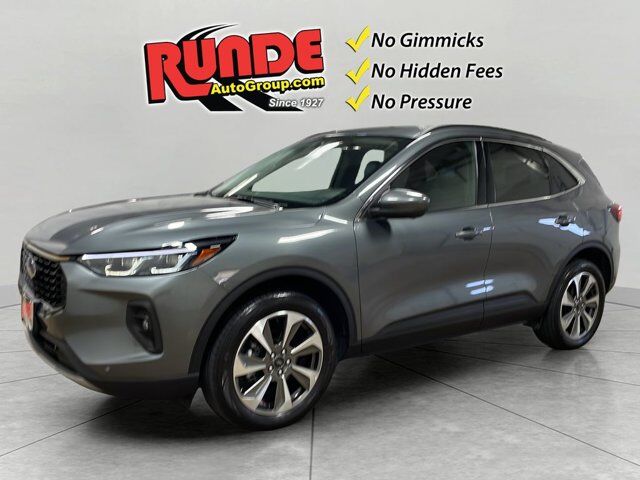 2024 Ford Escape Platinum