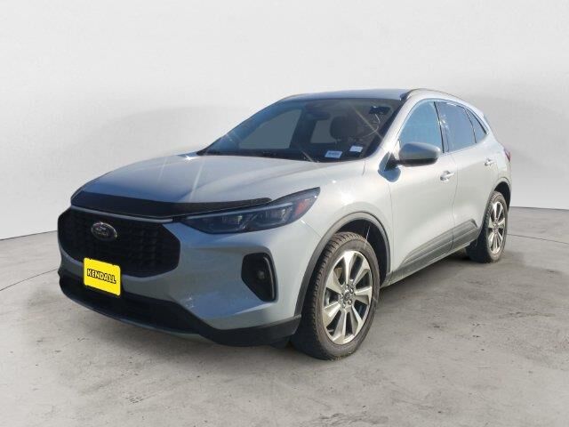 2025 Ford Escape Platinum