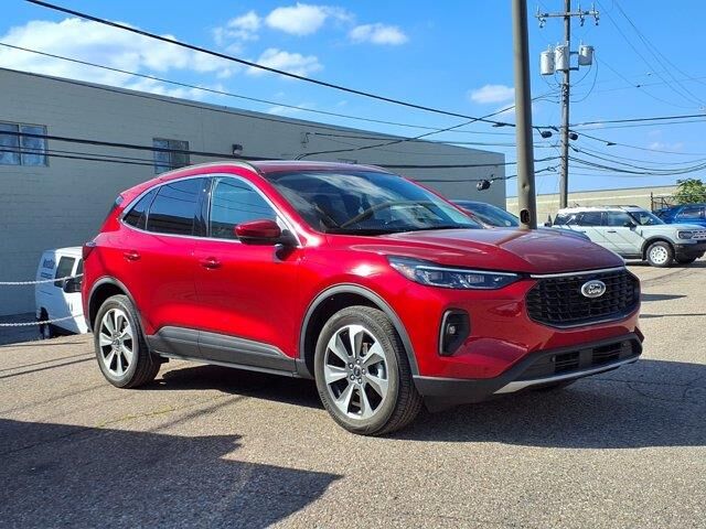2024 Ford Escape Platinum