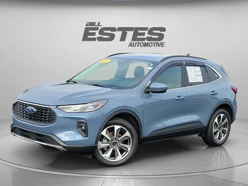 2025 Ford Escape Platinum — photo 1 of 52