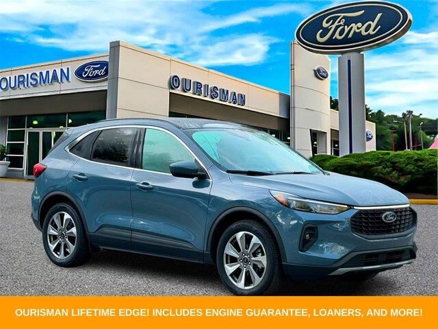 2025 Ford Escape Platinum — photo 1 of 26