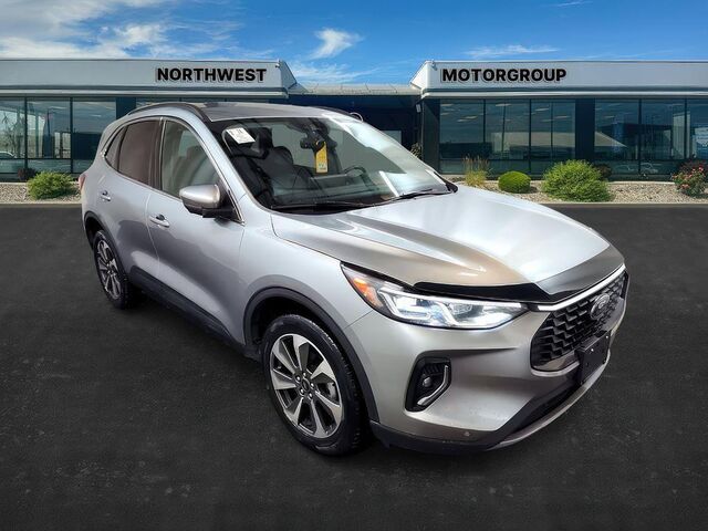 2023 Ford Escape Platinum
