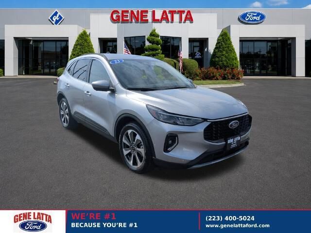 2023 Ford Escape Platinum