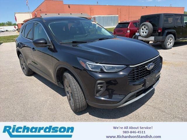 2024 Ford Escape Platinum