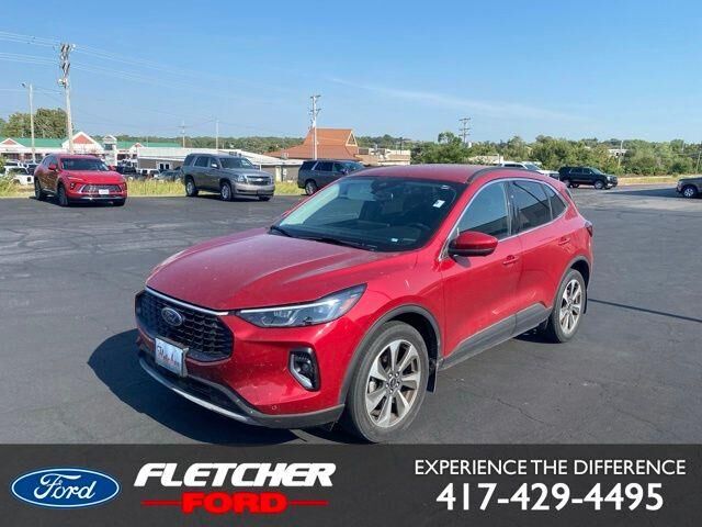 2023 Ford Escape Platinum
