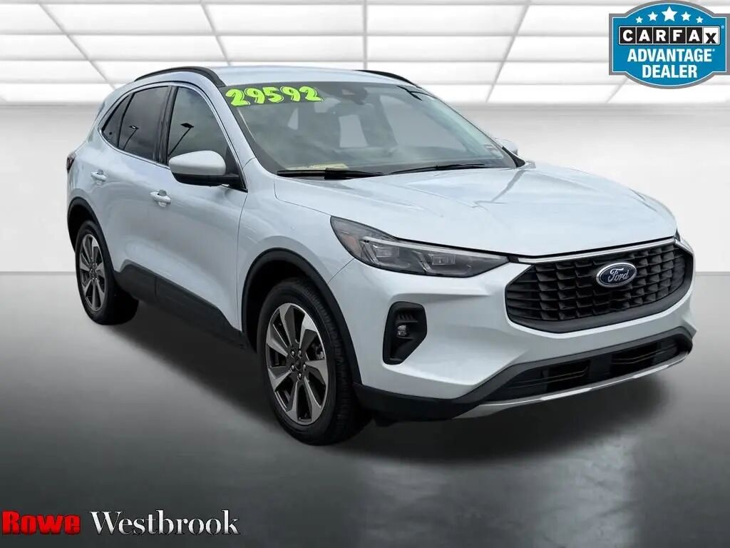 2025 Ford Escape Platinum — photo 1 of 22