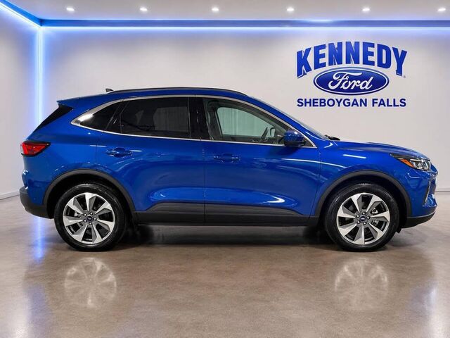 2023 Ford Escape Platinum