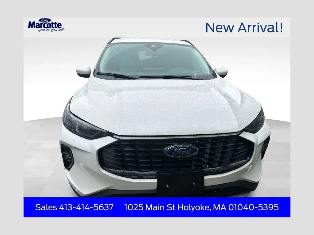 2023 Ford Escape Platinum — photo 1 of 52