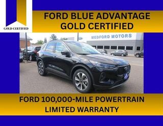 2024 Ford Escape Platinum — photo 1 of 13