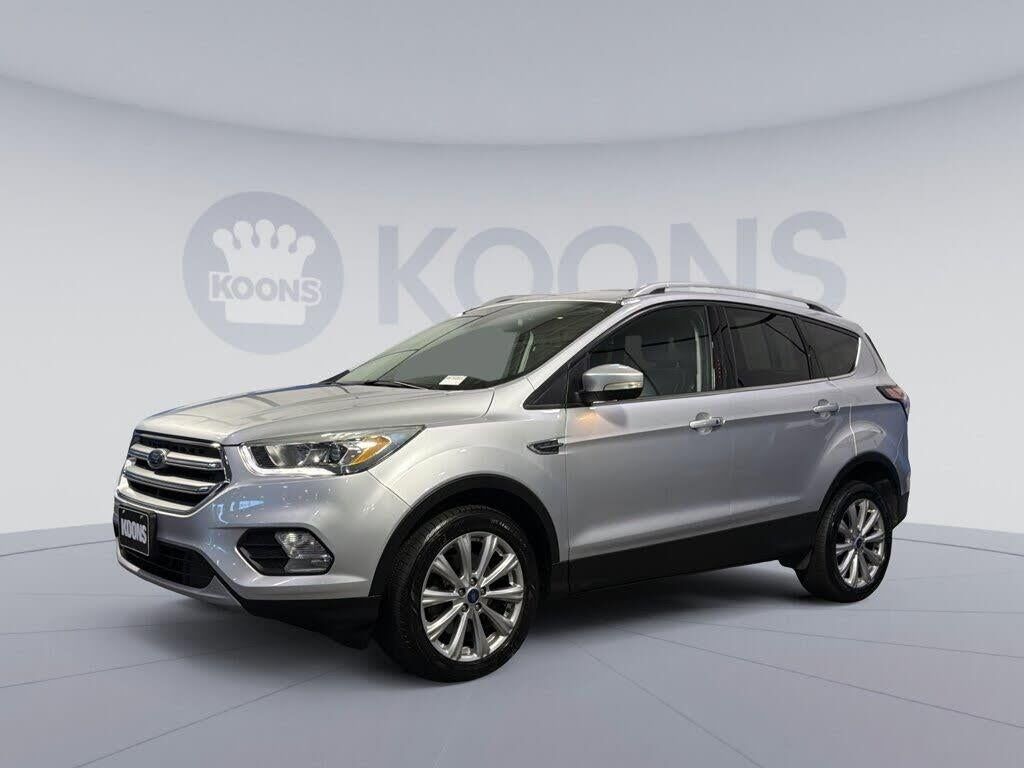 2017 Ford Escape Titanium — photo 1 of 14