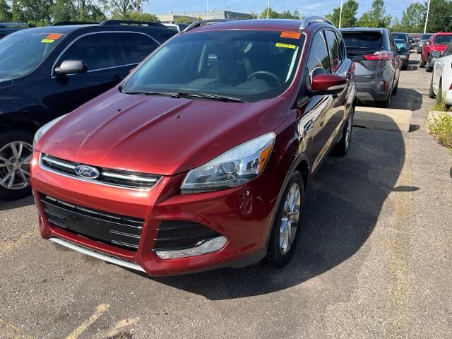 2014 Ford Escape Titanium — photo 1 of 13