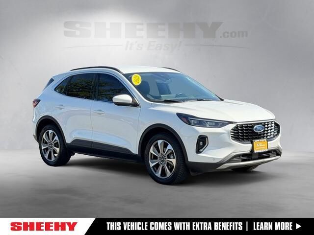 2023 Ford Escape Hybrid Platinum