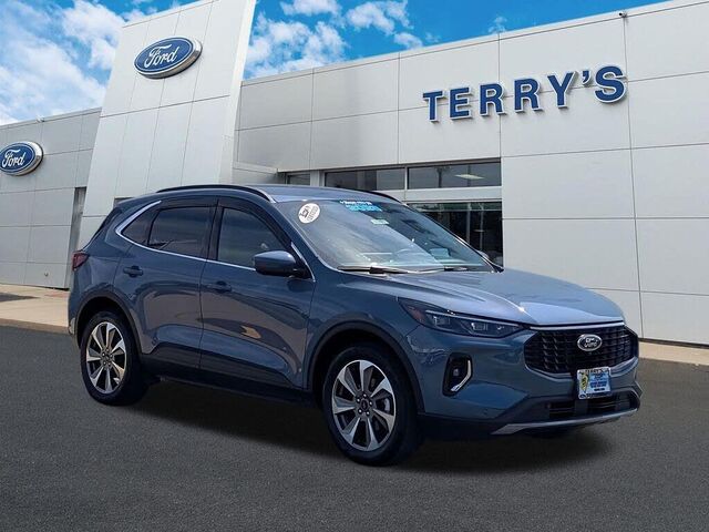 2023 Ford Escape Hybrid Platinum