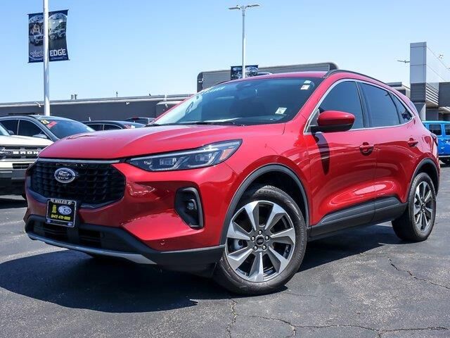2024 Ford Escape Hybrid Platinum — photo 1 of 13