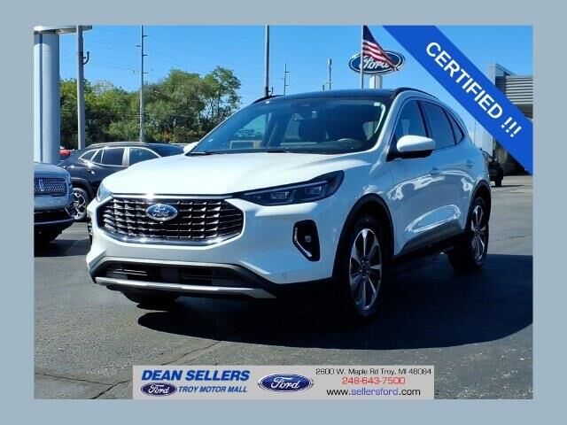 2023 Ford Escape Hybrid Platinum