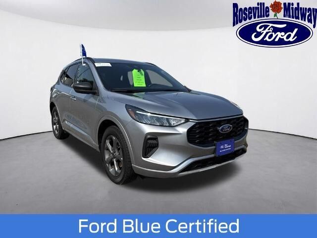 2023 Ford Escape ST-Line — photo 1 of 52