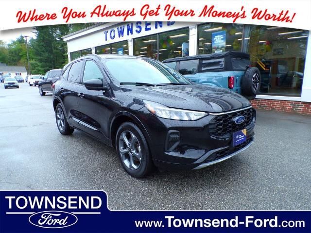 2024 Ford Escape ST-Line — photo 1 of 25