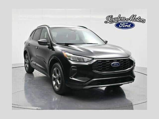 2024 Ford Escape ST-Line — photo 1 of 26