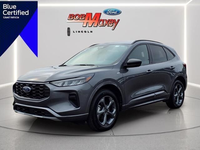 2024 Ford Escape ST-Line — photo 1 of 13