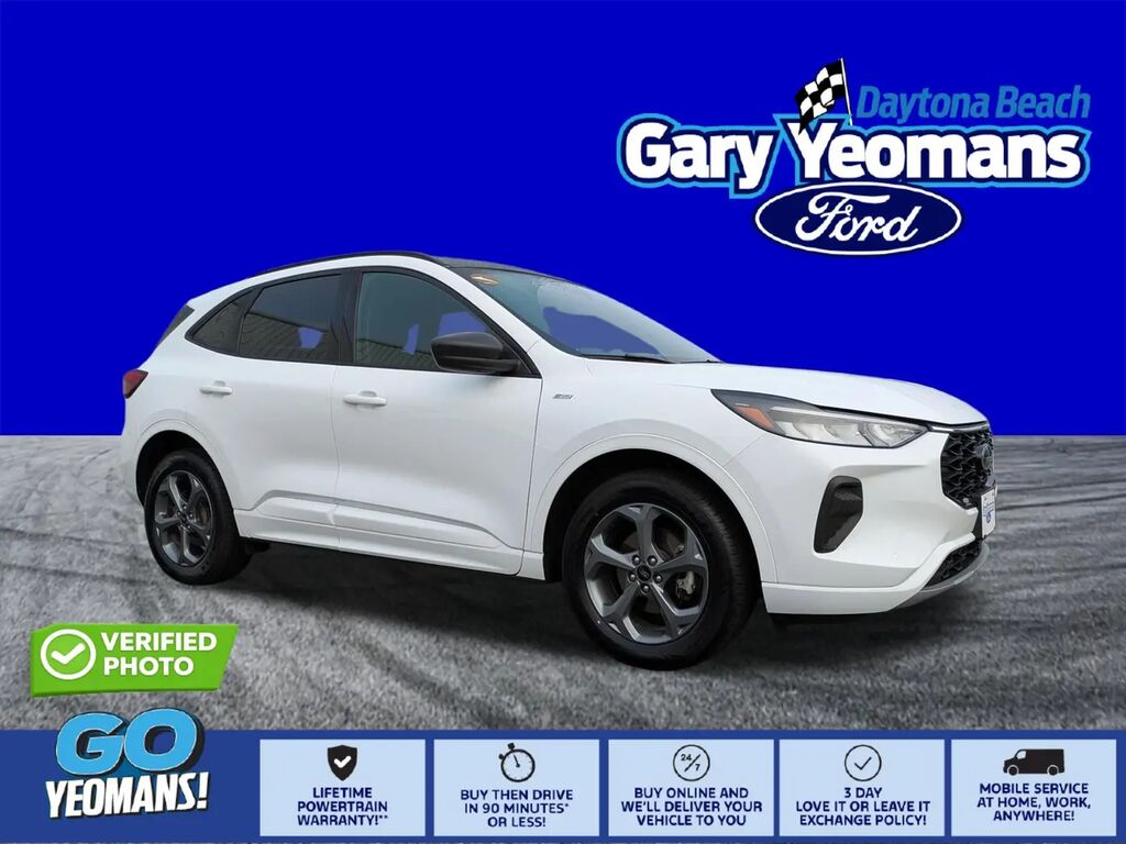 2023 Ford Escape ST-Line — photo 1 of 13