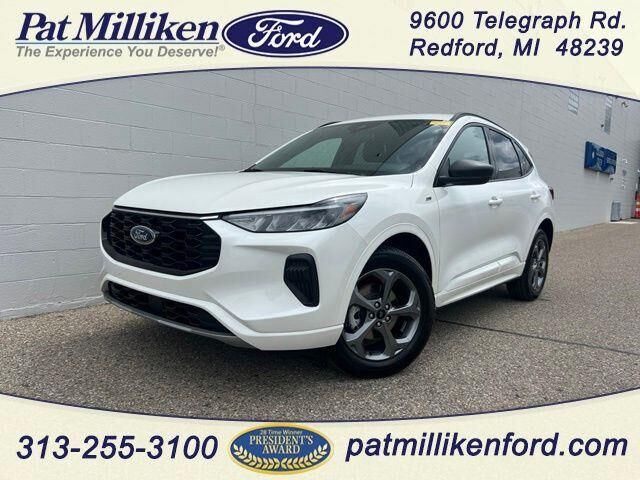 2024 Ford Escape ST-Line — photo 1 of 13