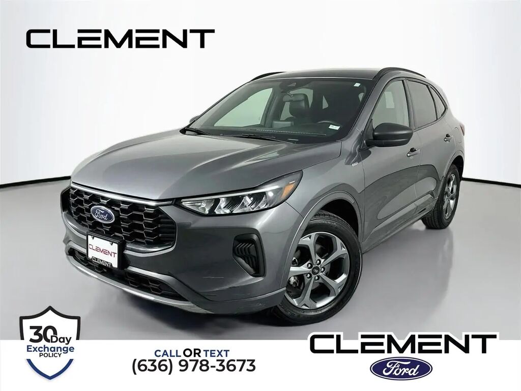 2024 Ford Escape ST-Line — photo 1 of 9
