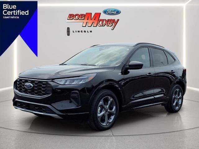2024 Ford Escape ST-Line — photo 1 of 13