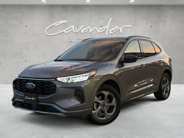 2024 Ford Escape ST-Line — photo 1 of 13