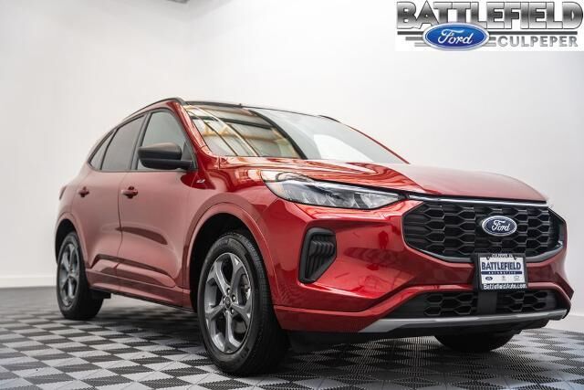 2024 Ford Escape ST-Line — photo 1 of 39
