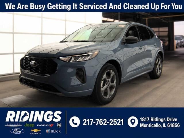 2024 Ford Escape ST-Line — photo 1 of 12