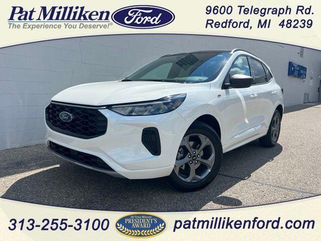 2024 Ford Escape ST-Line — photo 1 of 26