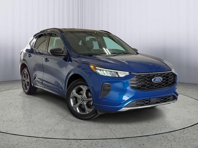 2023 Ford Escape ST-Line — photo 1 of 39
